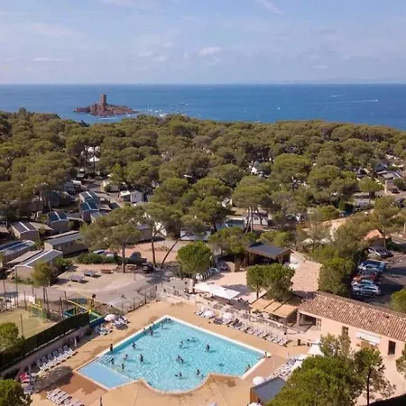Mobilhome 4 Etoiles - Piscine - Eechif * Saint-Raphaël